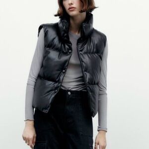 Zara Faux Leather Puffer Vest in Black Sz XS